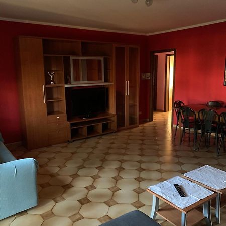 Appartamento Brevi Periodi "Pedrini'S Welcome Home" 贝尔加莫 外观 照片